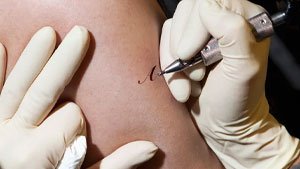 How to Stop Shaking When Getting a Tattoo